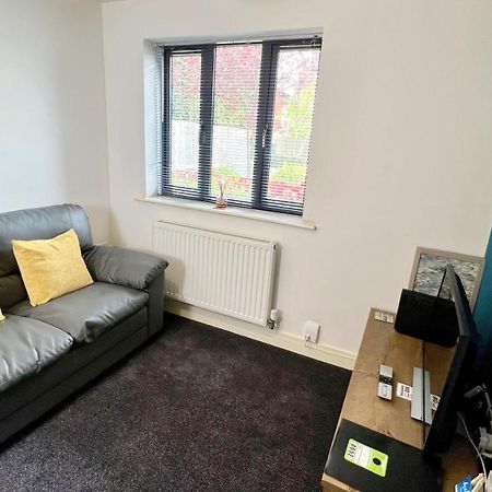 Cross Court, Stafford By Bell Apartments מראה חיצוני תמונה