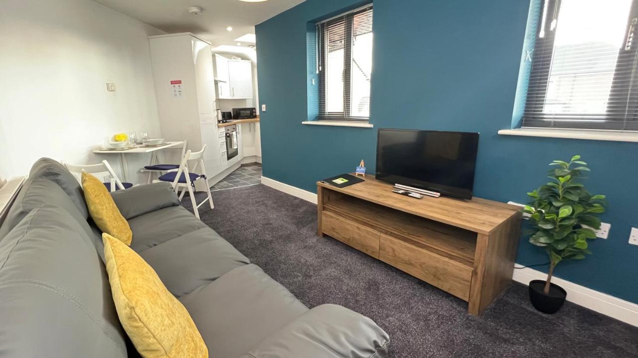 Cross Court, Stafford By Bell Apartments מראה חיצוני תמונה