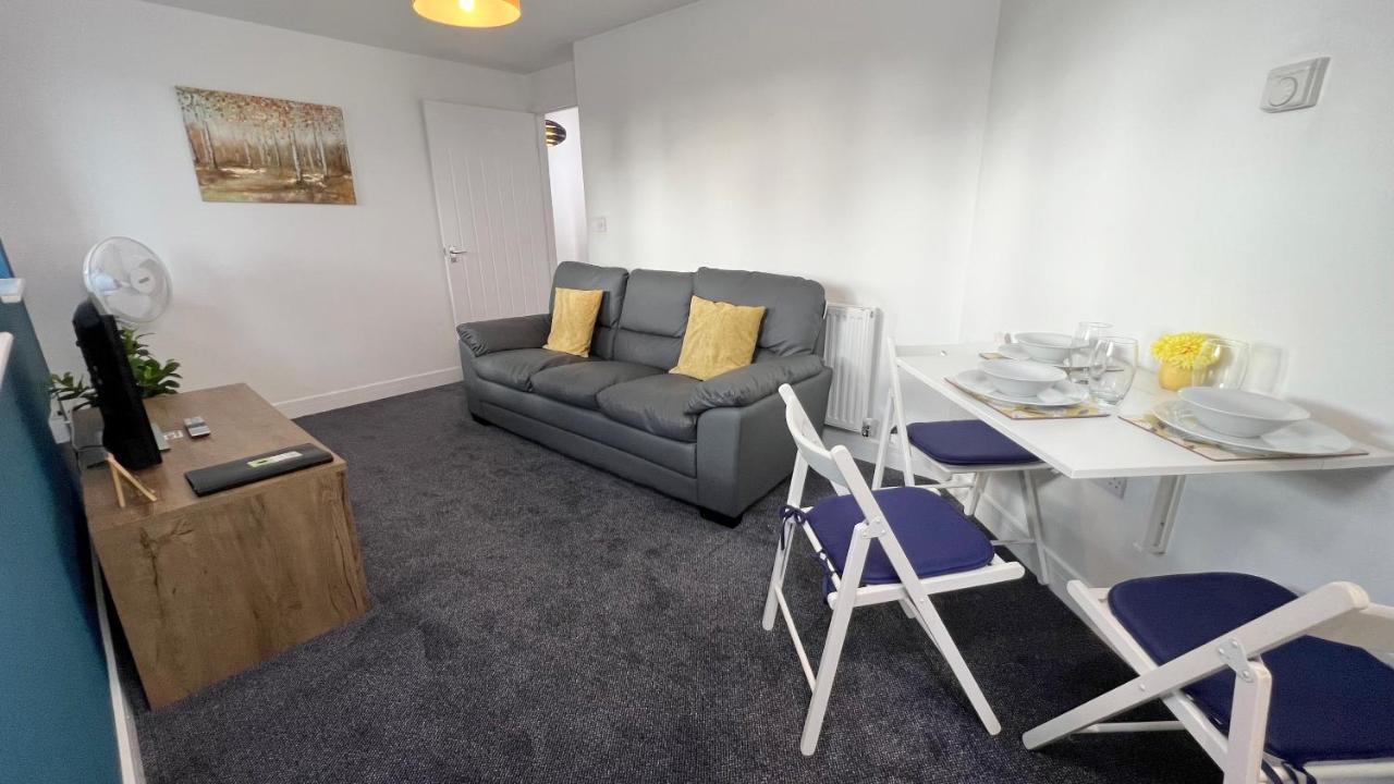 Cross Court, Stafford By Bell Apartments מראה חיצוני תמונה