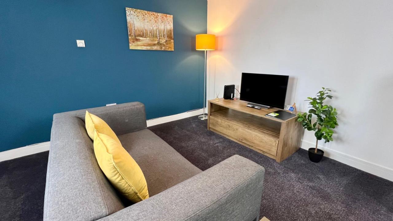 Cross Court, Stafford By Bell Apartments מראה חיצוני תמונה