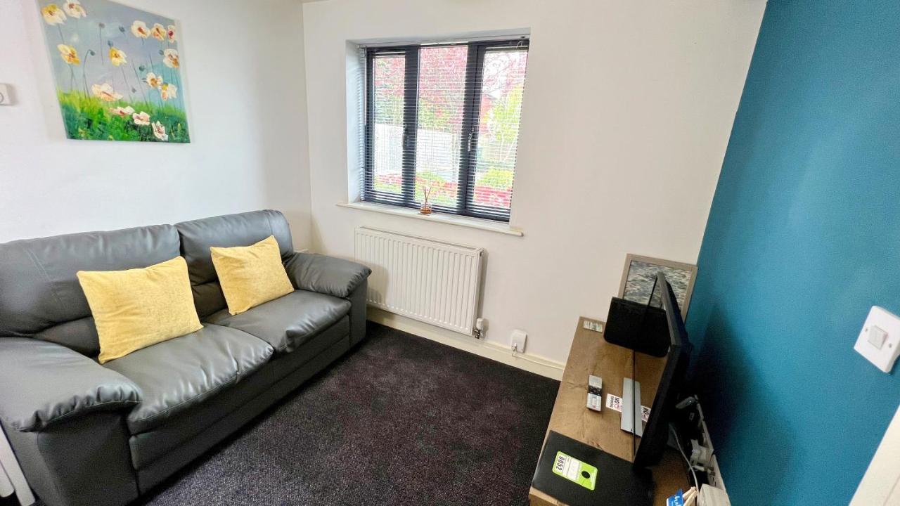 Cross Court, Stafford By Bell Apartments מראה חיצוני תמונה