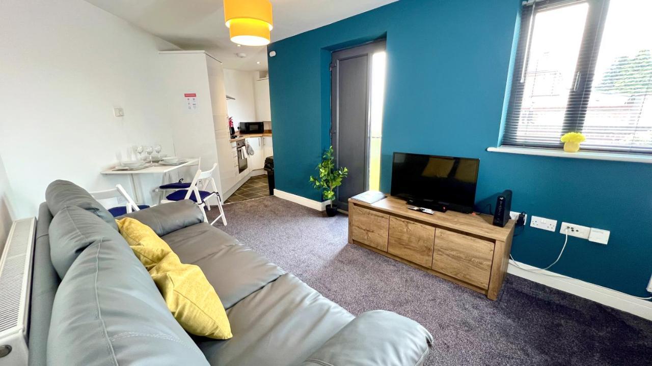 Cross Court, Stafford By Bell Apartments מראה חיצוני תמונה