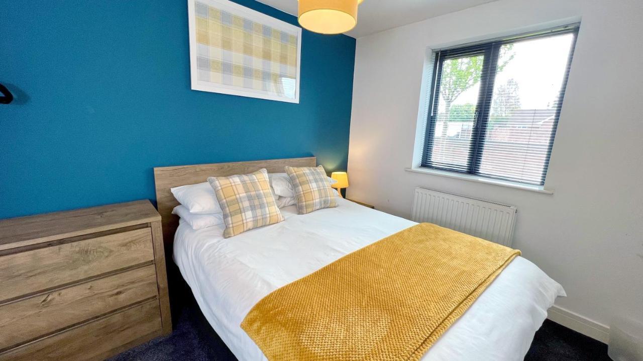 Cross Court, Stafford By Bell Apartments מראה חיצוני תמונה