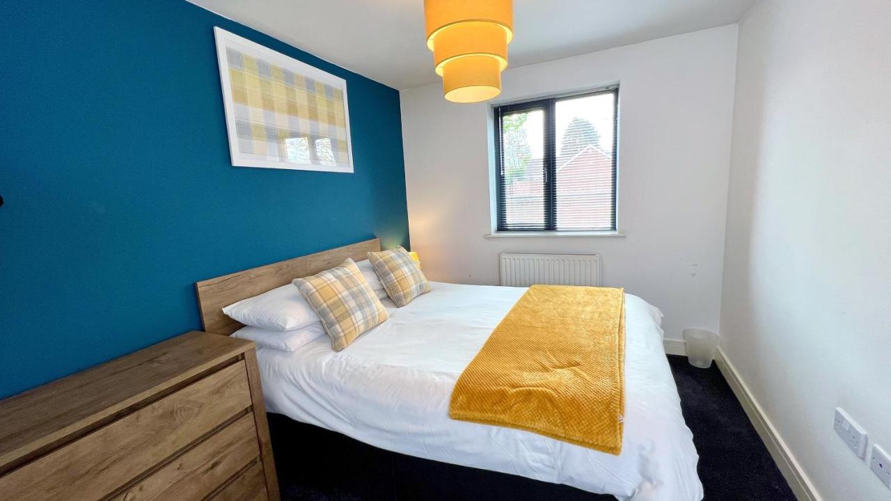 Cross Court, Stafford By Bell Apartments מראה חיצוני תמונה